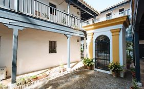 Aitana'S Retreat With Charming Garden